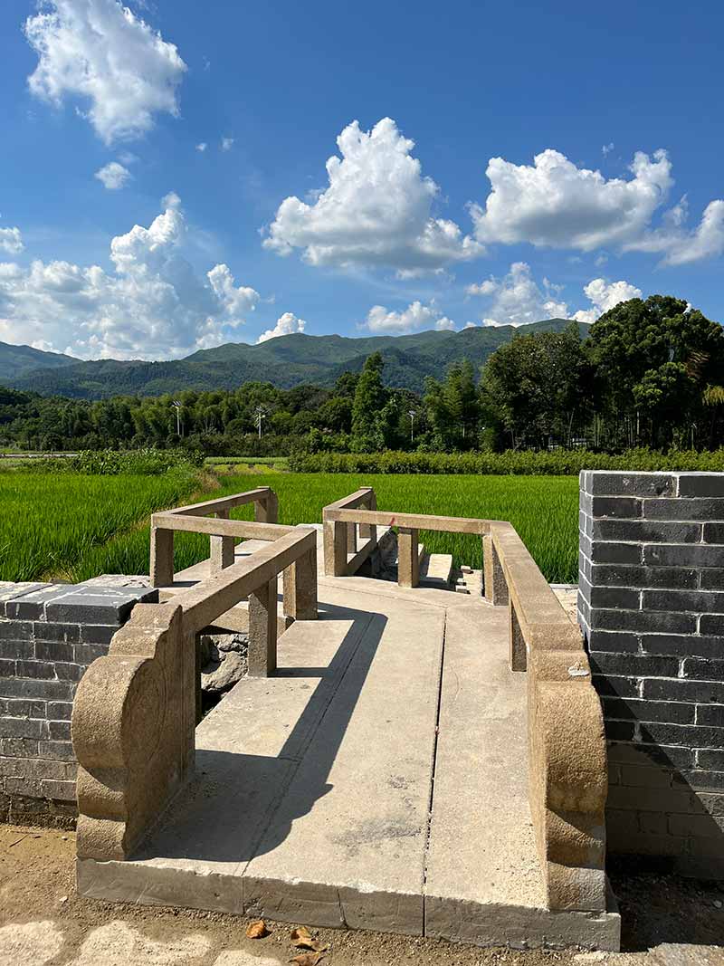 朝阳花岗岩仿古石材景区使用案例