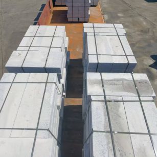 朝阳 路沿石装车出货