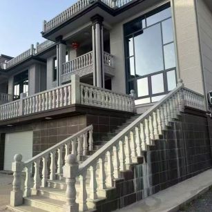 朝阳 芝麻白别墅阳台栏杆，楼梯栏杆