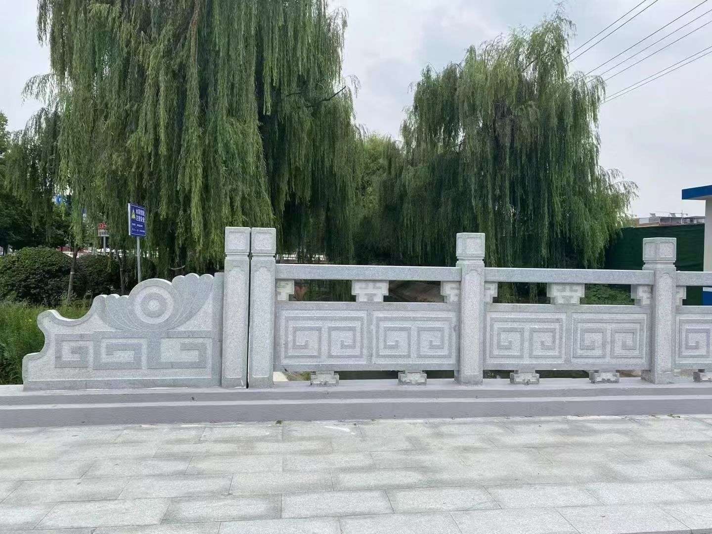 朝阳 芝麻灰桥栏杆、河道栏杆安装效果