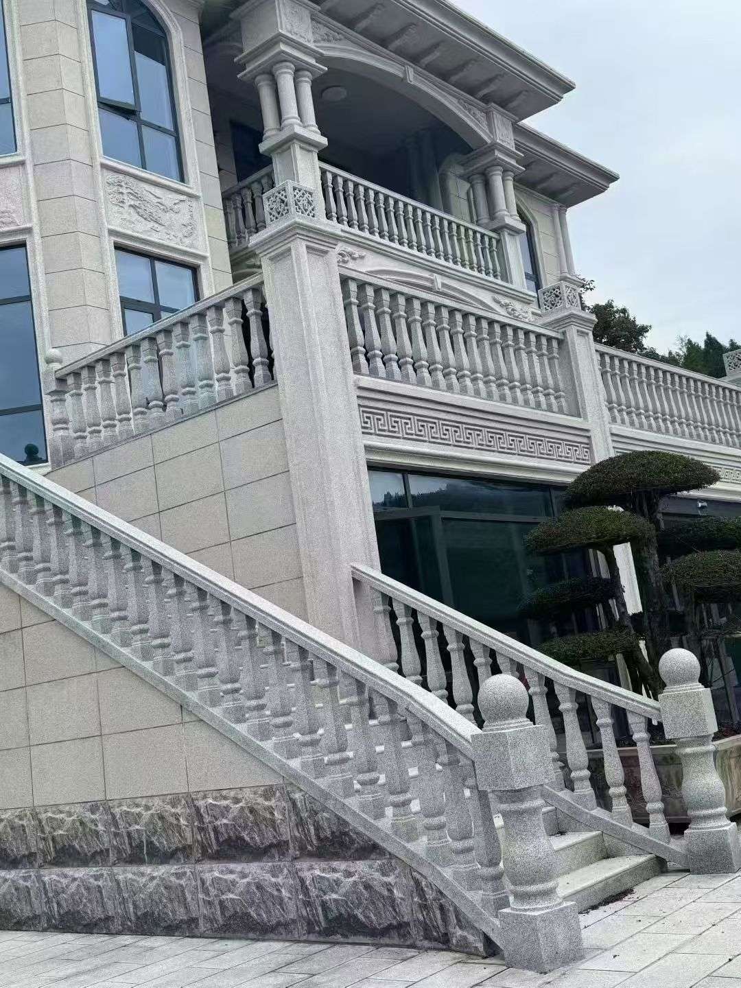 朝阳 芝麻白别墅，栏杆