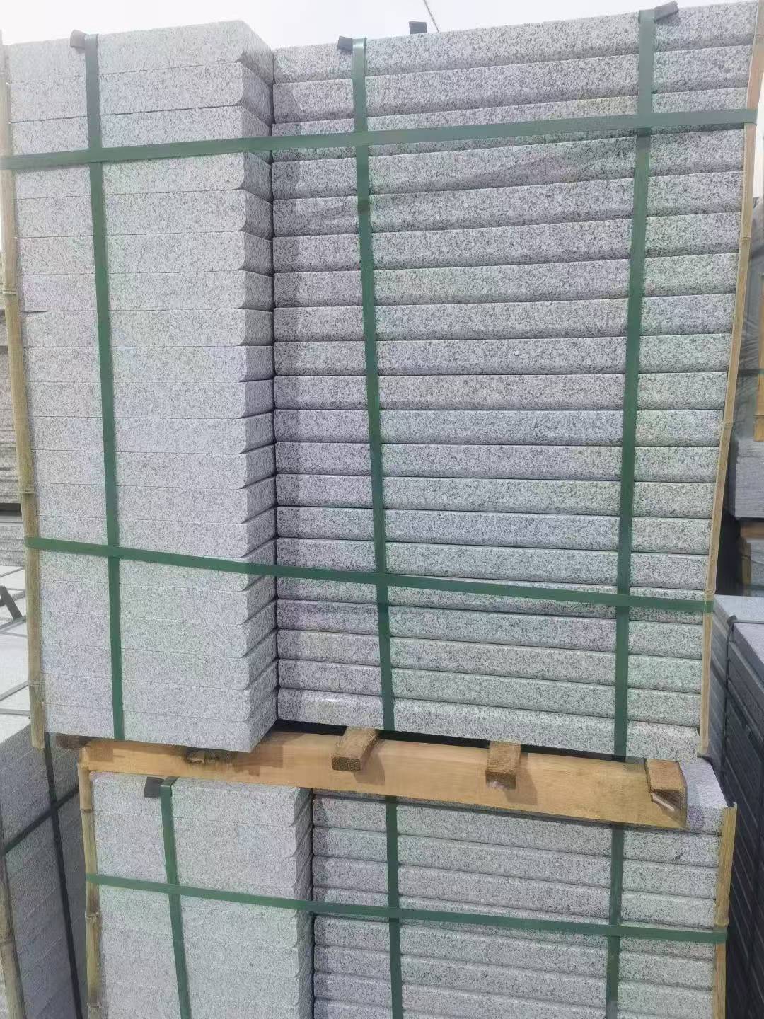 朝阳 5公分芝麻白，倒斜角，室外楼梯踏步