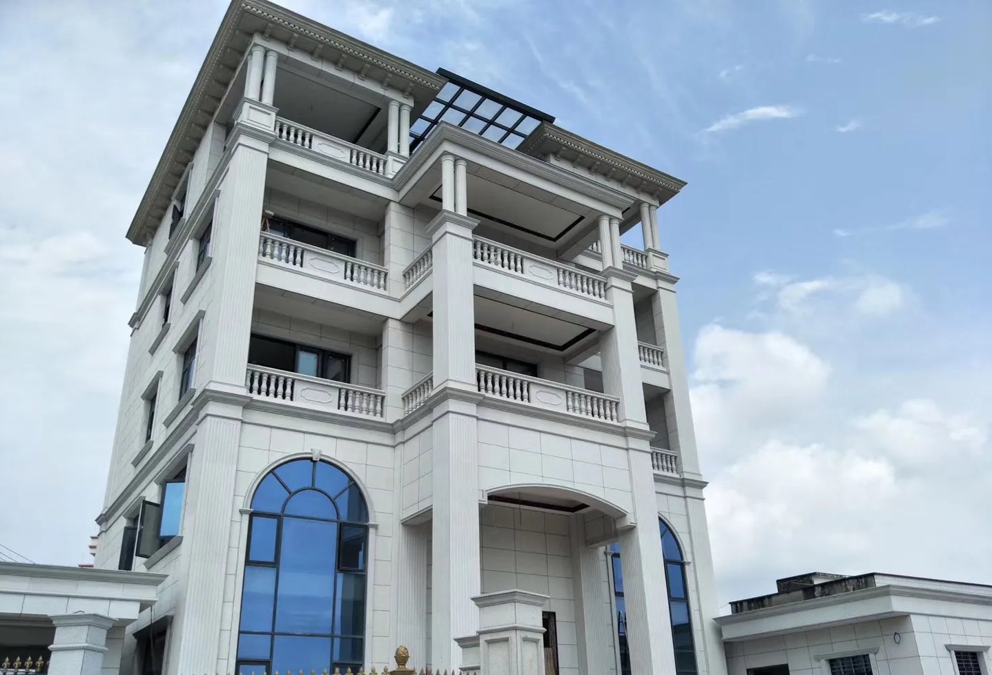 朝阳芝麻白别墅干挂效果展示